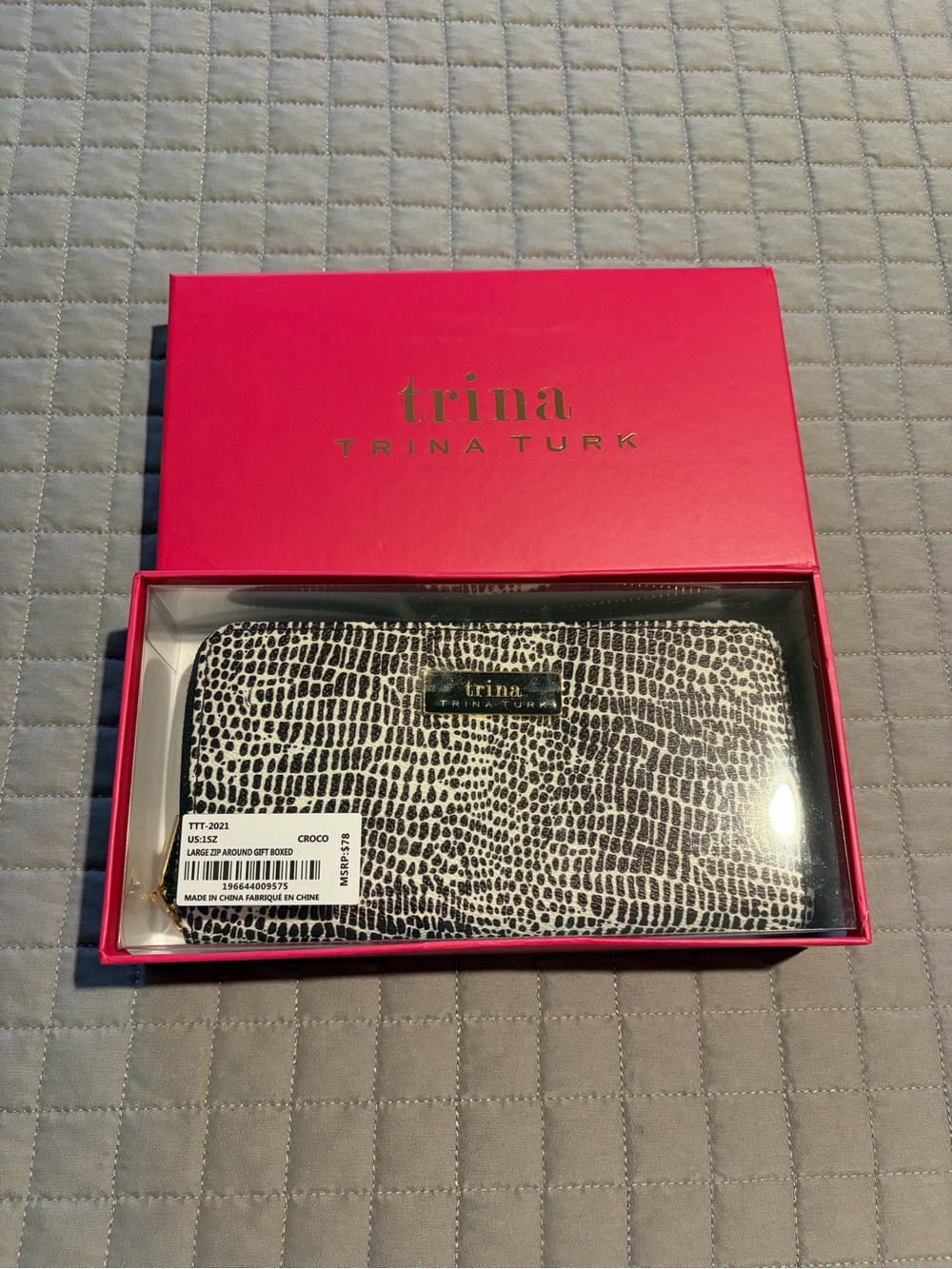 Trina Turk Full Zip Wallet